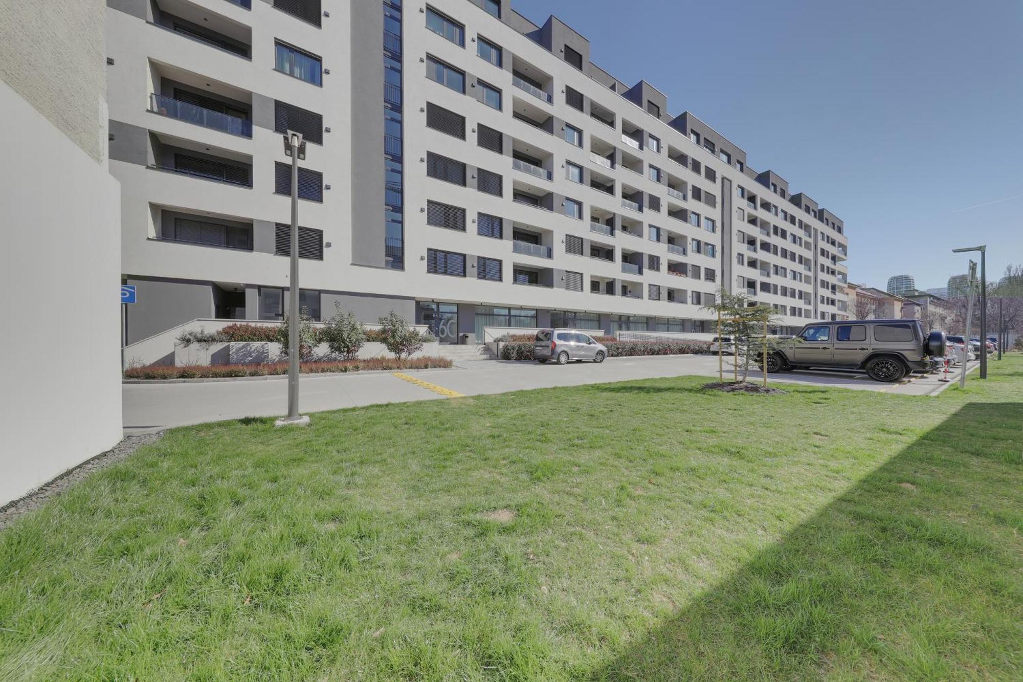 Bazova Apartment With Free Parking 布拉迪斯拉发 外观 照片